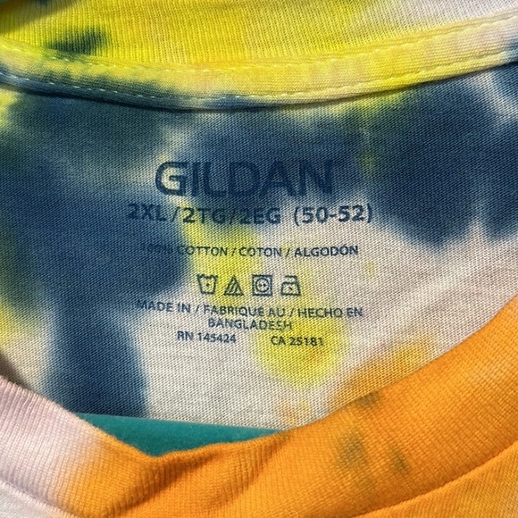 Tye dye t-shirt - Picture 5 of 5